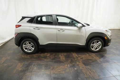 2023 Hyundai KONA SE