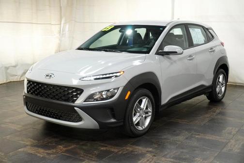 2023 Hyundai KONA SE