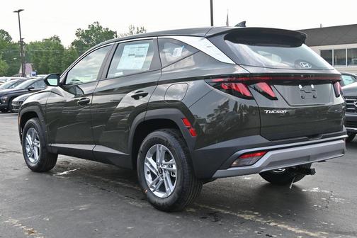 2025 Hyundai TUCSON SE