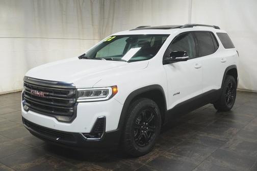 2022 GMC Acadia AT4