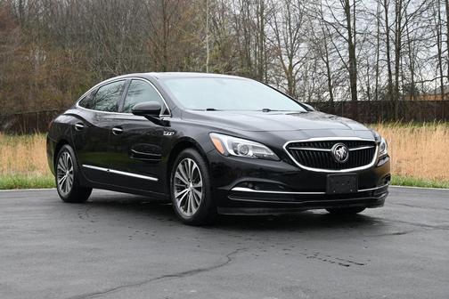 2017 Buick LaCrosse Essence