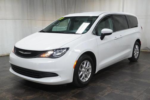 2017 Chrysler Pacifica LX