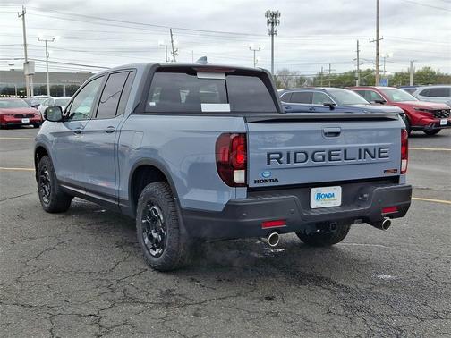 2025 Honda Ridgeline TrailSport+