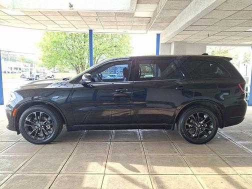DB Black Crystal Clearcoat 2022 Dodge Durango R/T