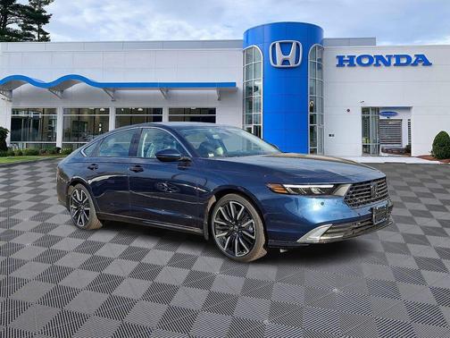 Canyon 2026 Honda Accord Hybrid Touring