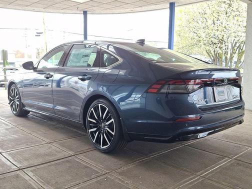 Canyon 2026 Honda Accord Hybrid Touring