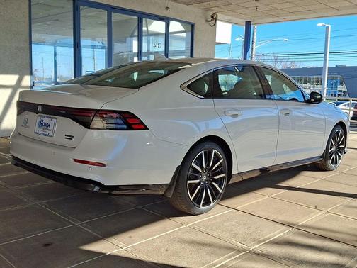 Platinum White Pearl 2026 Honda Accord Hybrid Touring