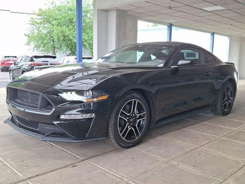 Shadow Black 2022 Ford Mustang GT
