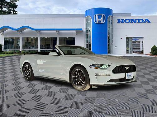 2020 Ford Mustang EcoBoost