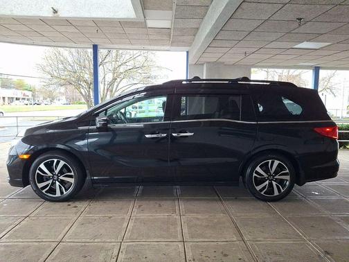 2018 Honda Odyssey Elite