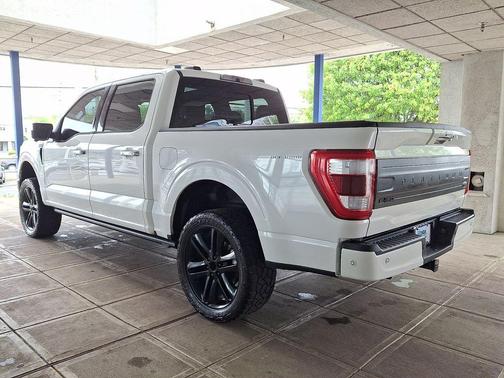 White Metallic 2022 Ford F-150 Platinum