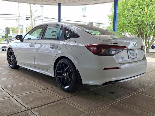 Platinum White Pearl 2026 Honda Civic Sport