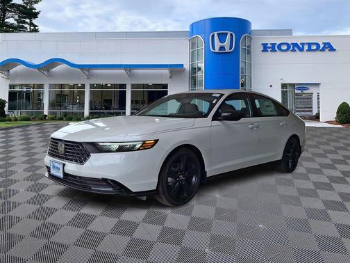 Platinum White Pearl 2026 Honda Accord Hybrid Sport-L