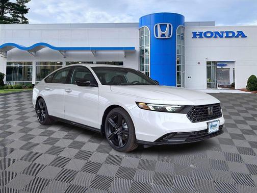 Platinum White Pearl 2026 Honda Accord Hybrid Sport-L