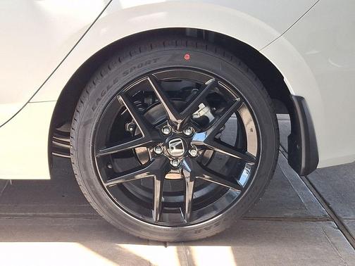 Platinum White Pearl 2026 Honda Civic Sport