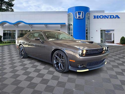 Granite Crystal Clearcoat Metallic 2022 Dodge Challenger R/T