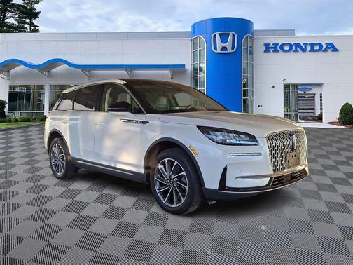 2023 Lincoln Corsair Standard