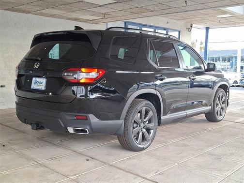 2025 Honda Pilot Sport