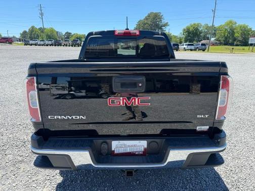 Black 2016 GMC Canyon SLT