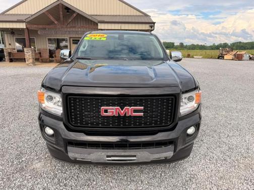 Black 2016 GMC Canyon SLT