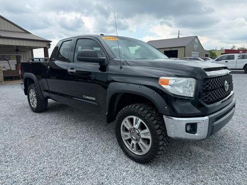Black 2016 Toyota Tundra SR5