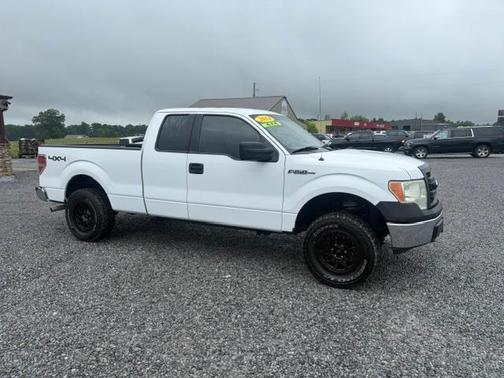 White 2014 Ford F-150 XL