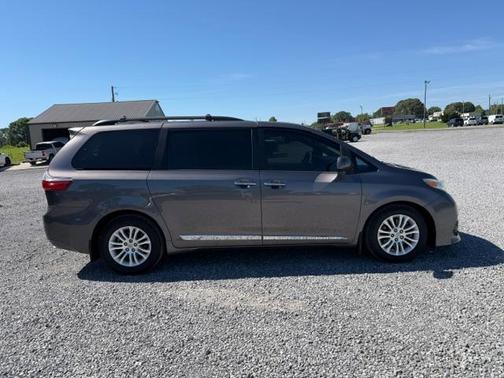 Gray 2015 Toyota Sienna XLE Premium