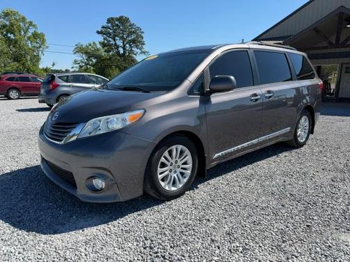 Gray 2015 Toyota Sienna XLE Premium