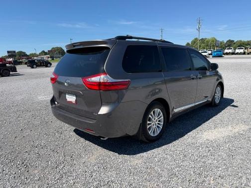 Gray 2015 Toyota Sienna XLE Premium