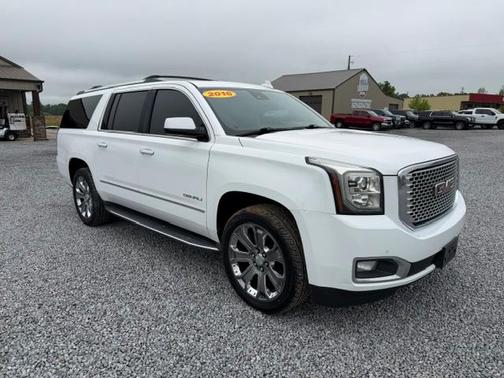 White 2016 GMC Yukon XL Denali