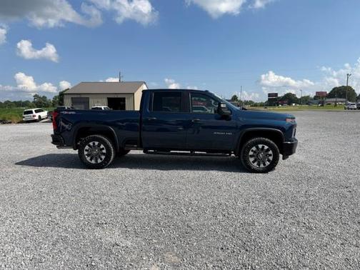 Blue 2021 Chevrolet Silverado 2500 Custom