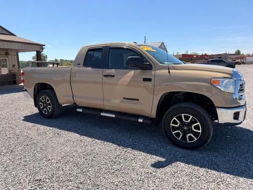 Sand 2017 Toyota Tundra SR5
