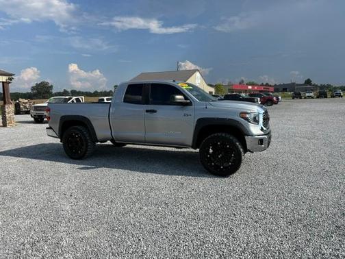 Silver 2018 Toyota Tundra SR5