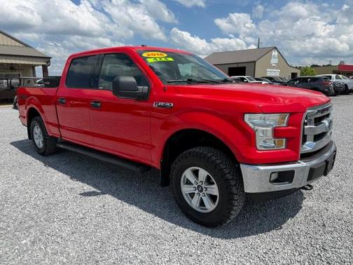 Red 2016 Ford F-150 XLT