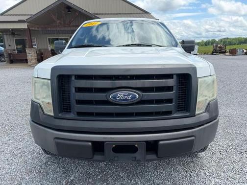 White 2011 Ford F-150 XL