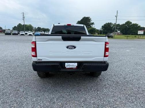 White 2022 Ford F-150 XL