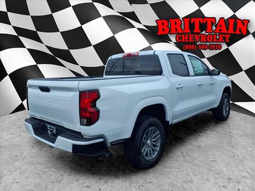 White 2026 Chevrolet Colorado LT