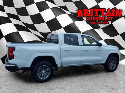 White 2026 Chevrolet Colorado LT