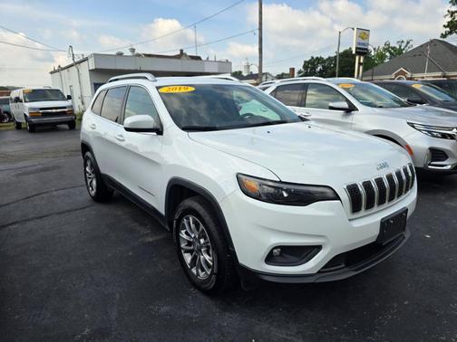 2019 Jeep Cherokee Latitude Plus
