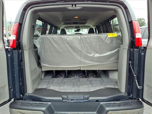 2026 Chevrolet Express 3500 LT 3500