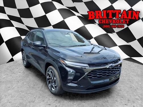 Mosaic Black Metallic 2026 Chevrolet Trax RS