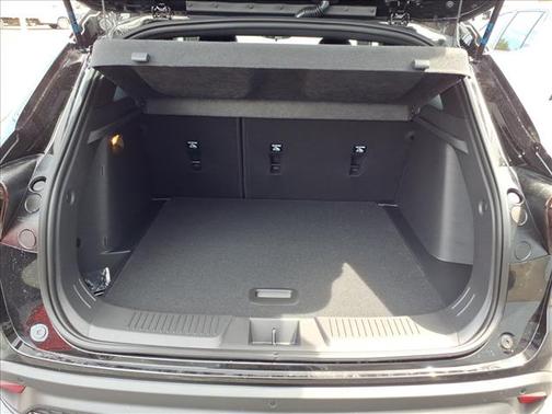 Mosaic Black Metallic 2026 Chevrolet Trax RS
