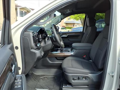 White Sand 2026 Chevrolet Silverado 1500 RST