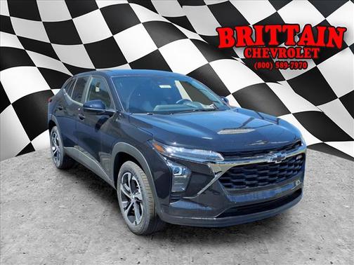 Mosaic Black Metallic 2026 Chevrolet Trax RS