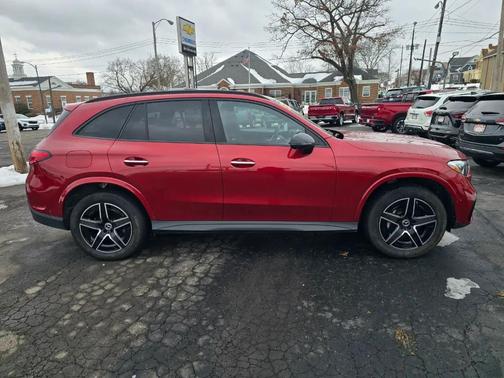 2023 Mercedes-Benz GLC 300 4MATIC