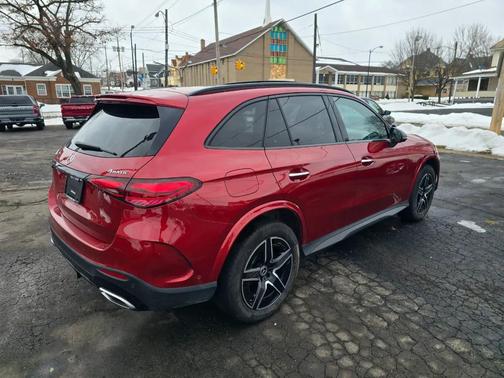 2023 Mercedes-Benz GLC 300 4MATIC