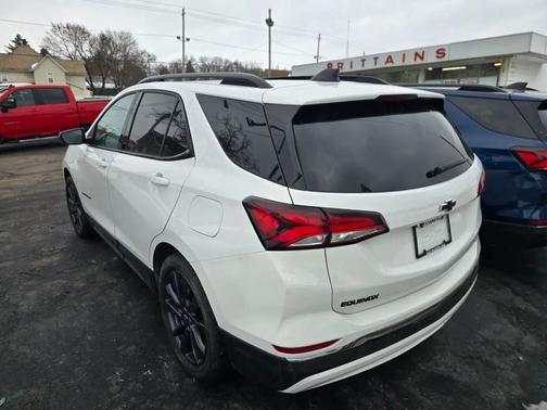 2023 Chevrolet Equinox FWD 4dr RS