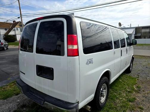 2018 Chevrolet Express 2500 LT