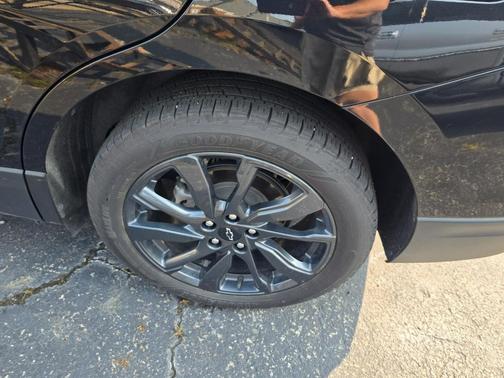 2022 Chevrolet Equinox AWD 4dr RS