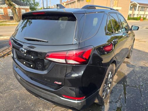 2022 Chevrolet Equinox AWD 4dr RS
